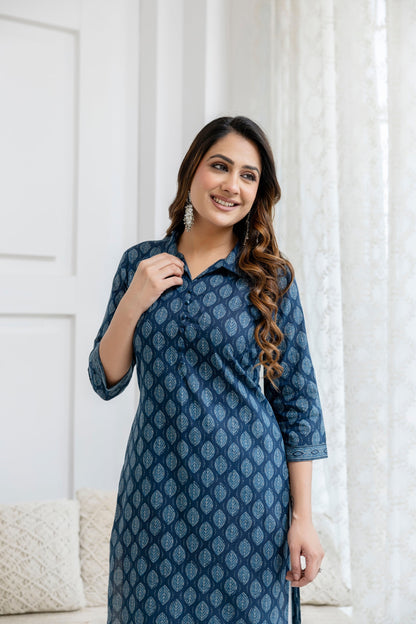 Blue Printed Straight Kurta with Three Quarter Sleeves