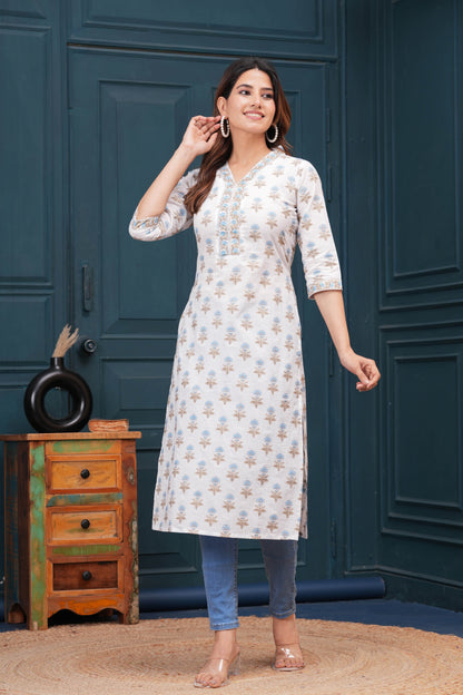 Off White Printed Straight Kurta with Three Quarter Sleeves