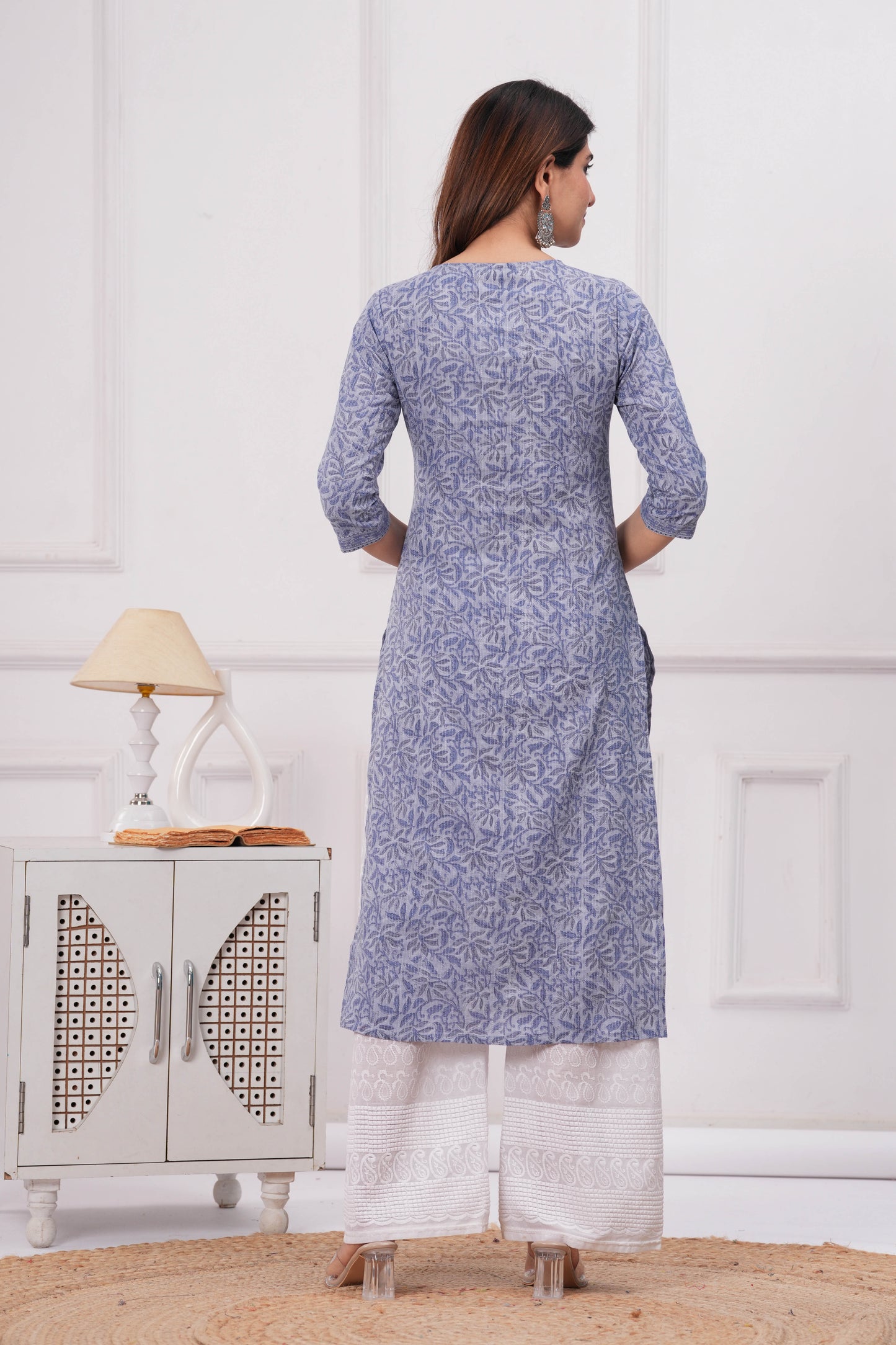 Blue Printed Straight Kurta with Three Quarter Sleeves