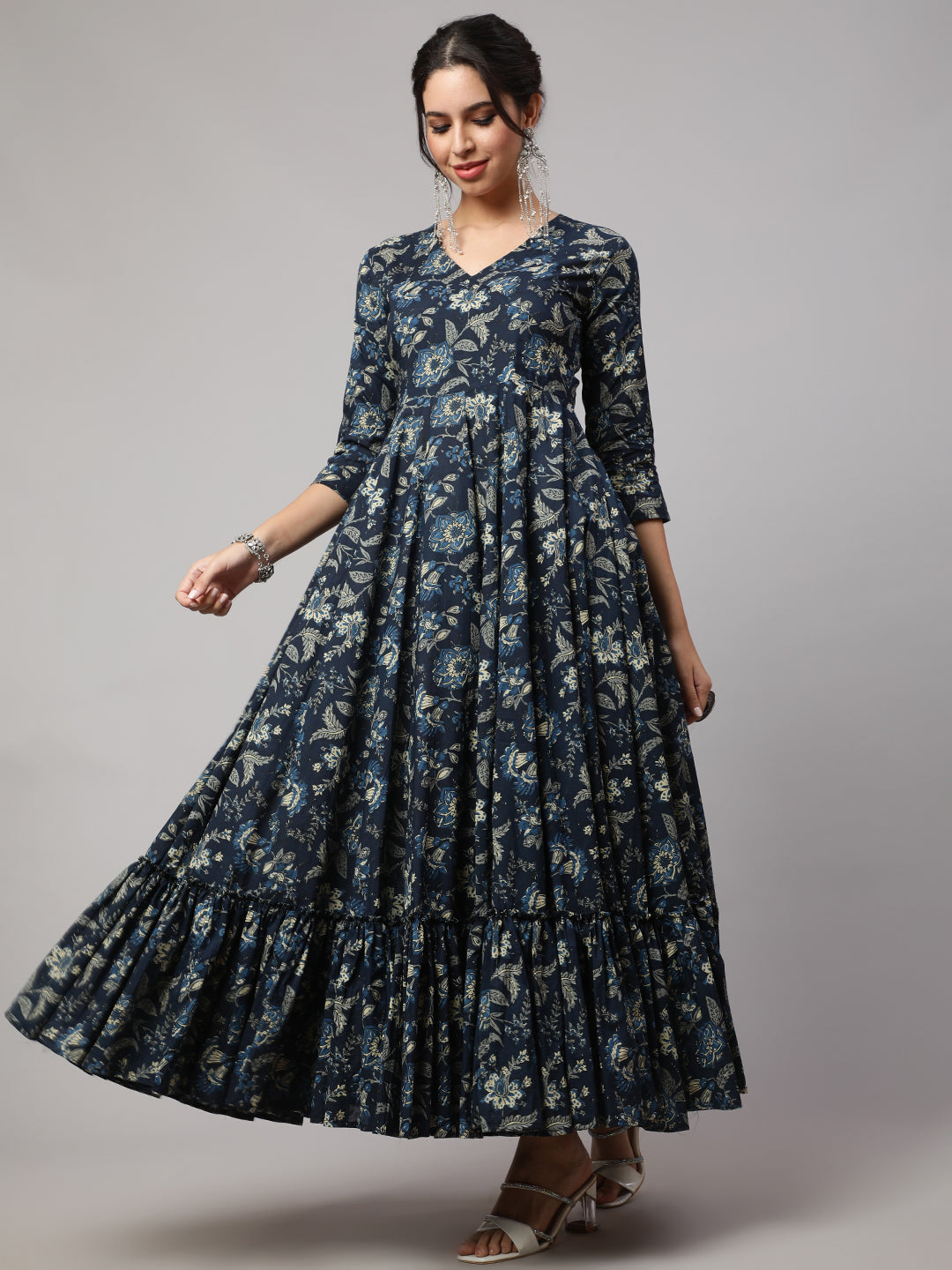 Floral Print V-Neck Flared Kurta