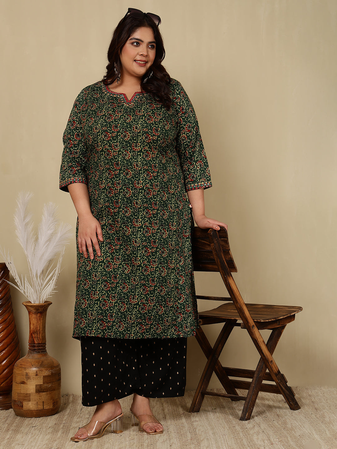 Cotton Calf Length Printed Straight 3/4 Sleeves Round Kurta