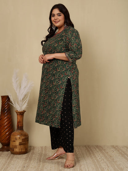 Cotton Calf Length Printed Straight 3/4 Sleeves Round Kurta