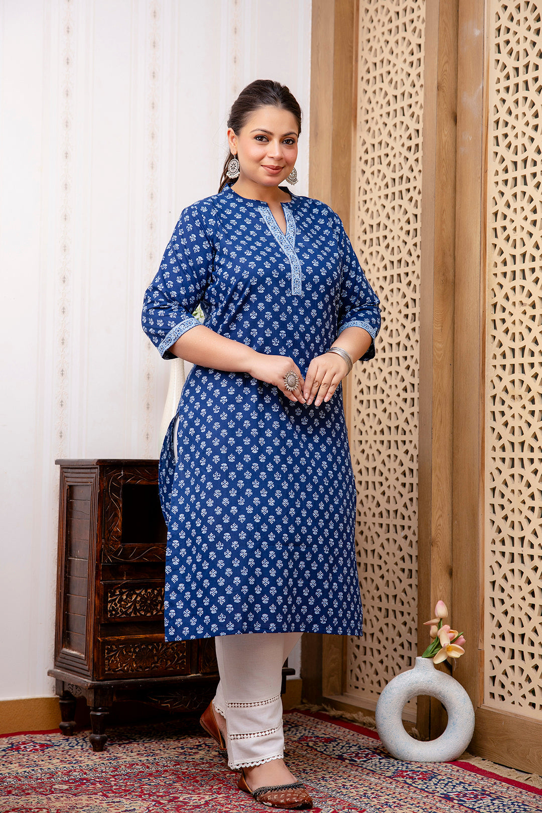 Plus Size Blue Printed Straight kurta