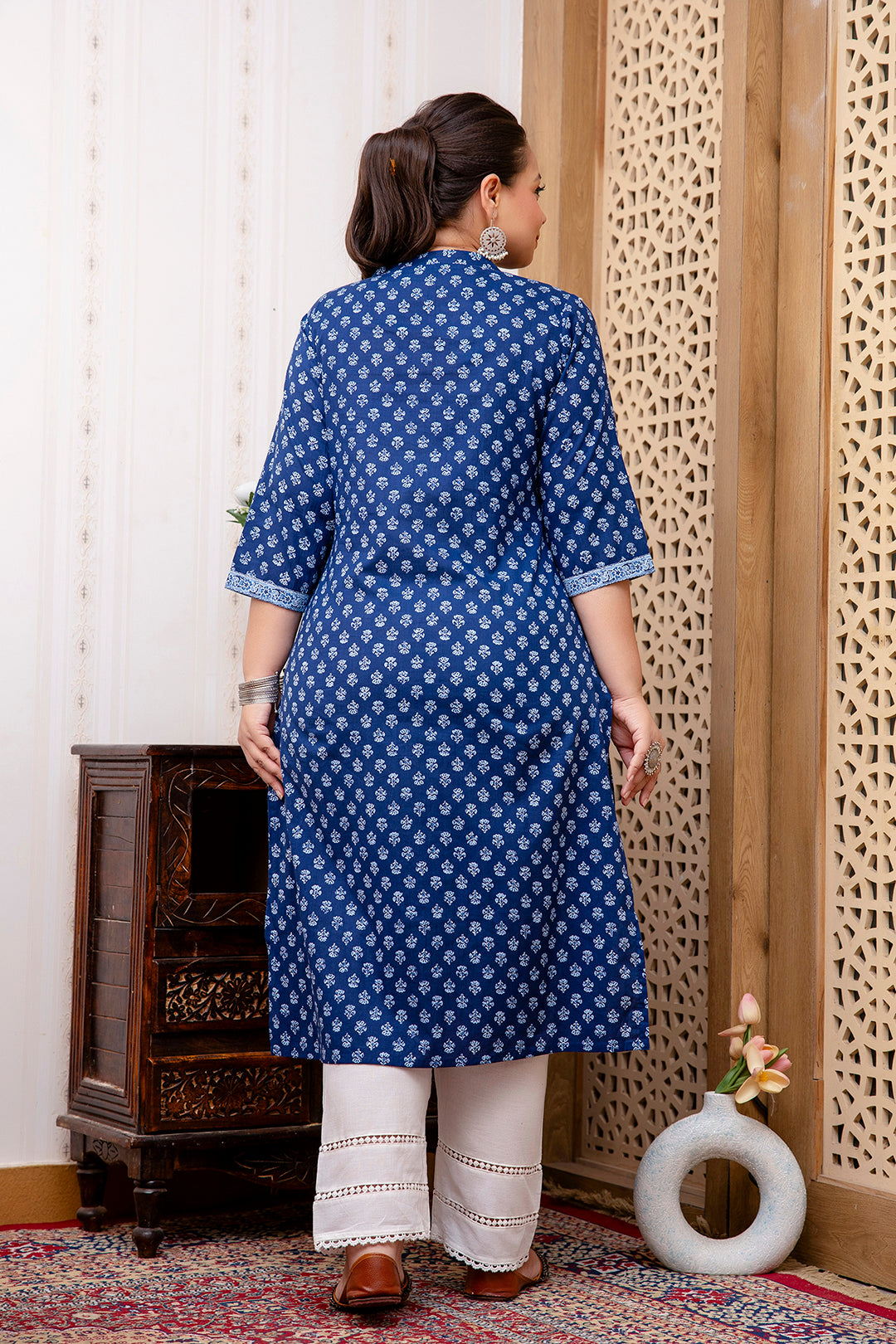 Plus Size Blue Printed Straight kurta