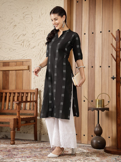 Self Designed Cotton Blend Straight Kurta