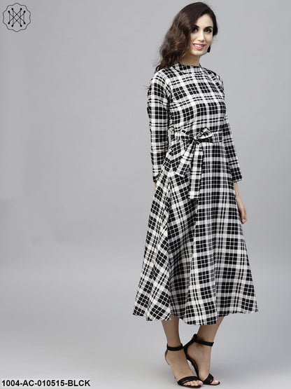 Black & White Checked Dress With Roll Collar And 3/4 Sleeves