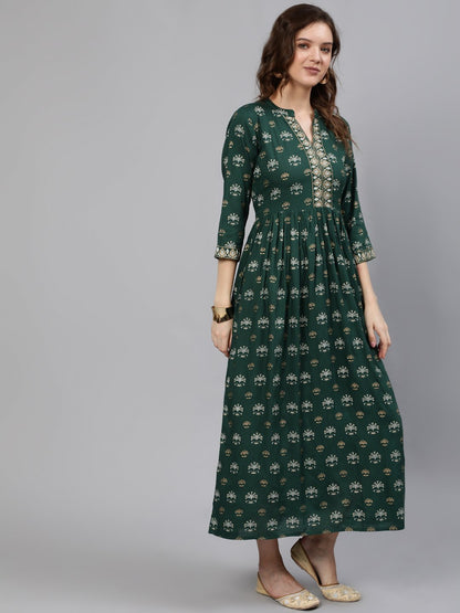 Women Green & Gold Printed Maxi Dress With Three Quarter Sleeves