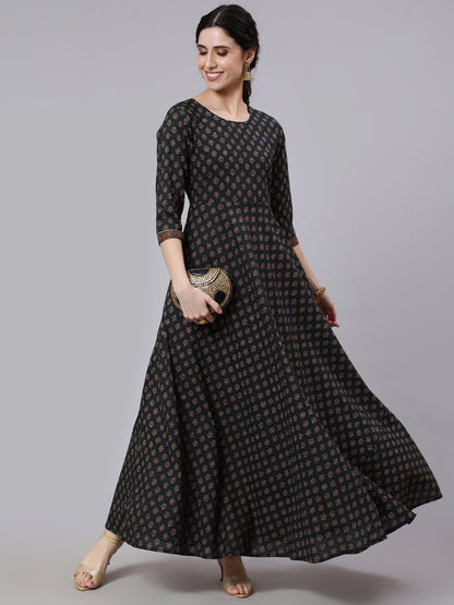 Green Ethnic Printed Flared Dress With Three Quarter Sleeves