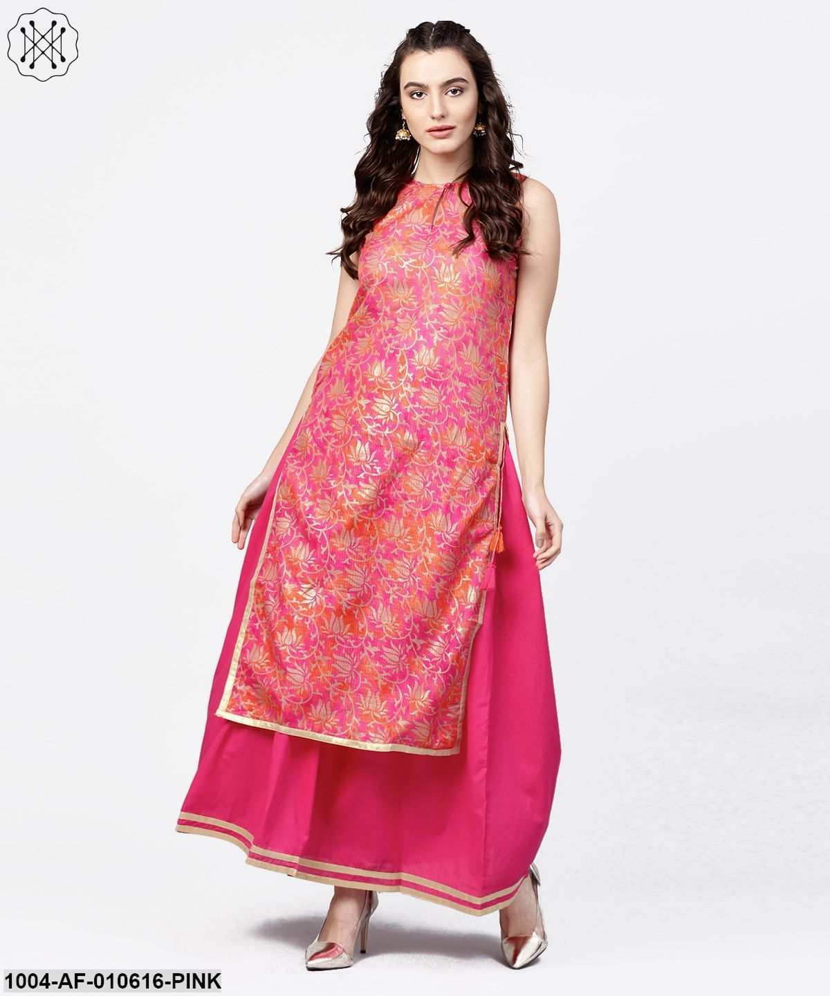 Women Pink Sleeveless Round Neck Straight Cotton Blend Kurta And Skirt Set