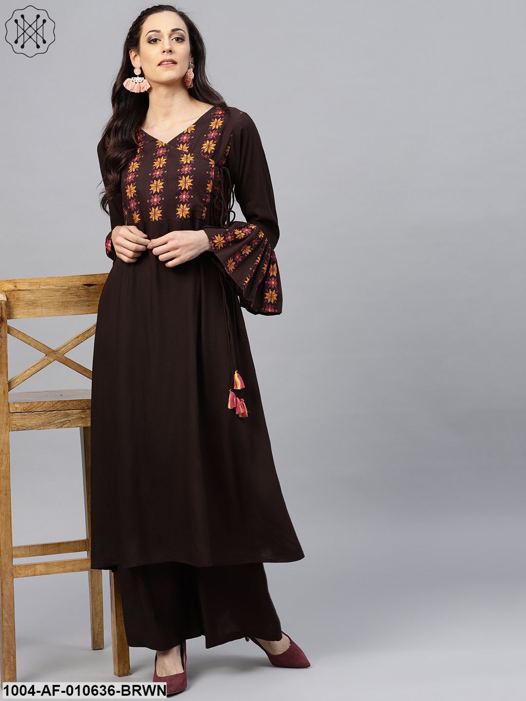 Women Coffee Brown Long Sleeves V-Neck Straight Pure Cotton Kurta And Palazzo Set