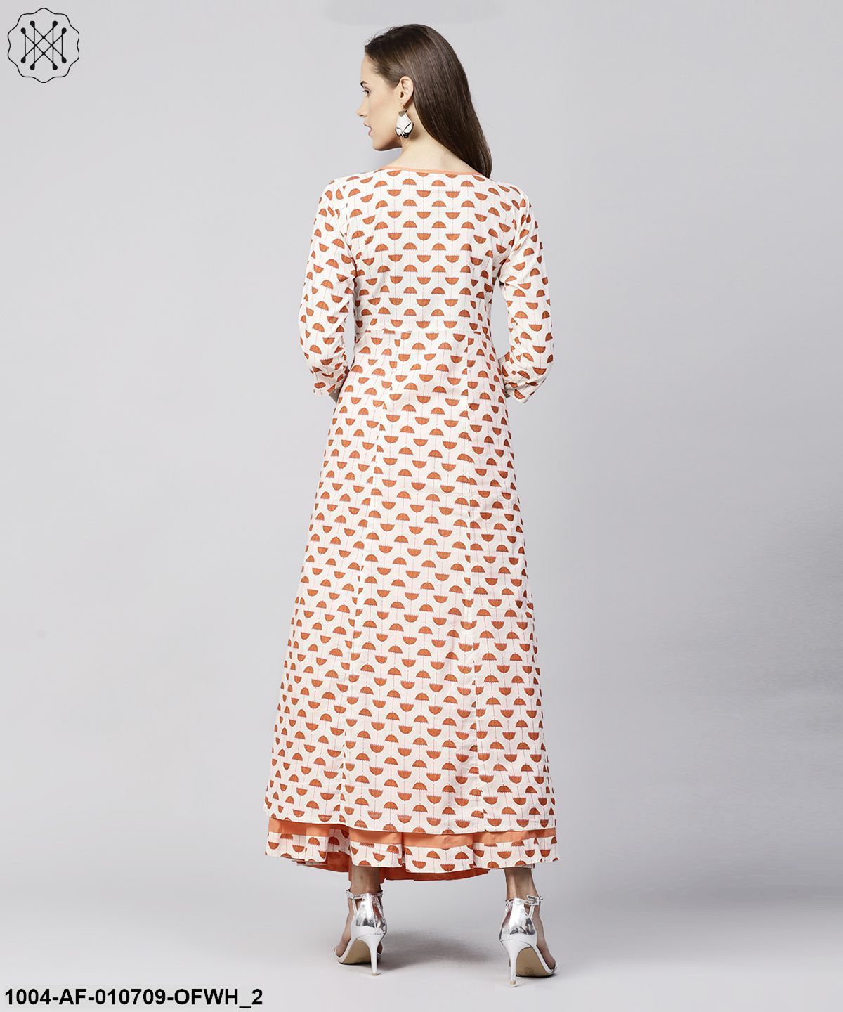 Women Off-White & Orange Printed Kurta With Skirt