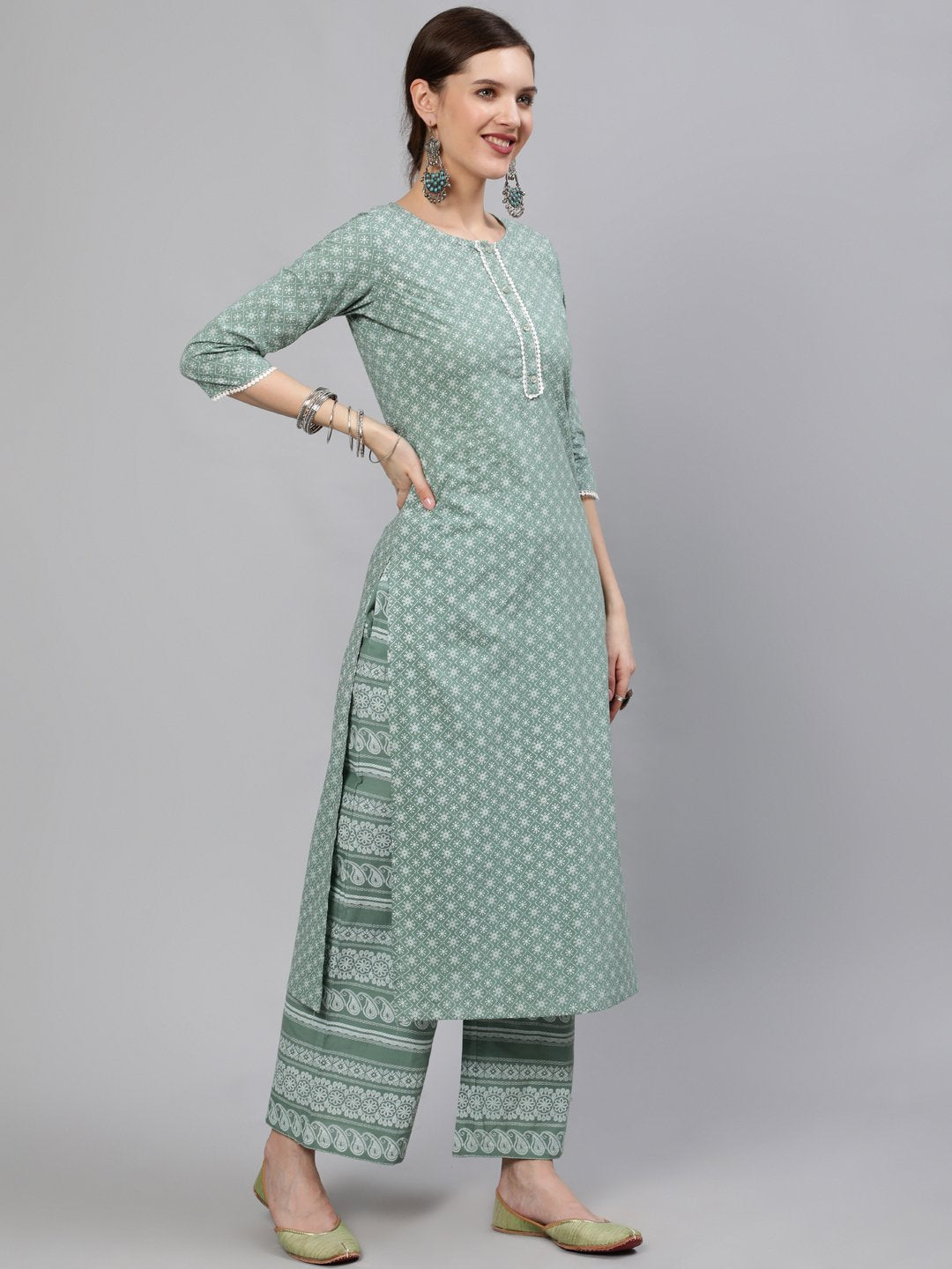 Women Green Floral Printed Straight Kurta With Plazo & Dupatta