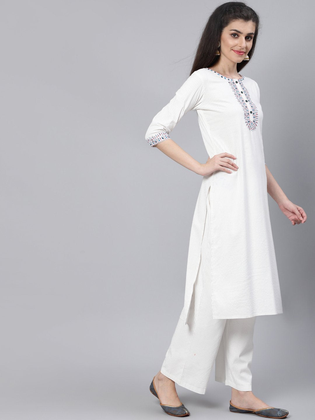 Women Cream Embroidered Kurta With Plazo & Dupatta