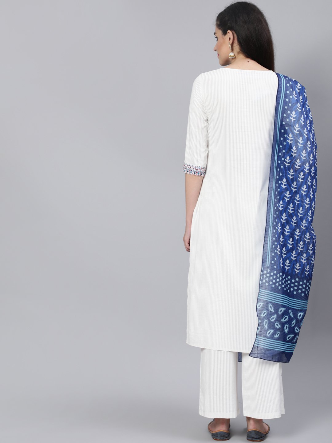 Women Cream Embroidered Kurta With Plazo & Dupatta