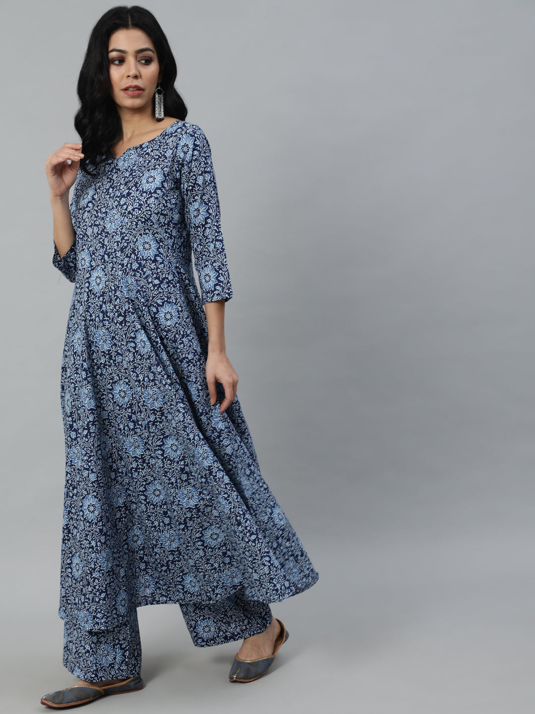 Women Blue Printed Flared Kurta With Trouser & Dupatta