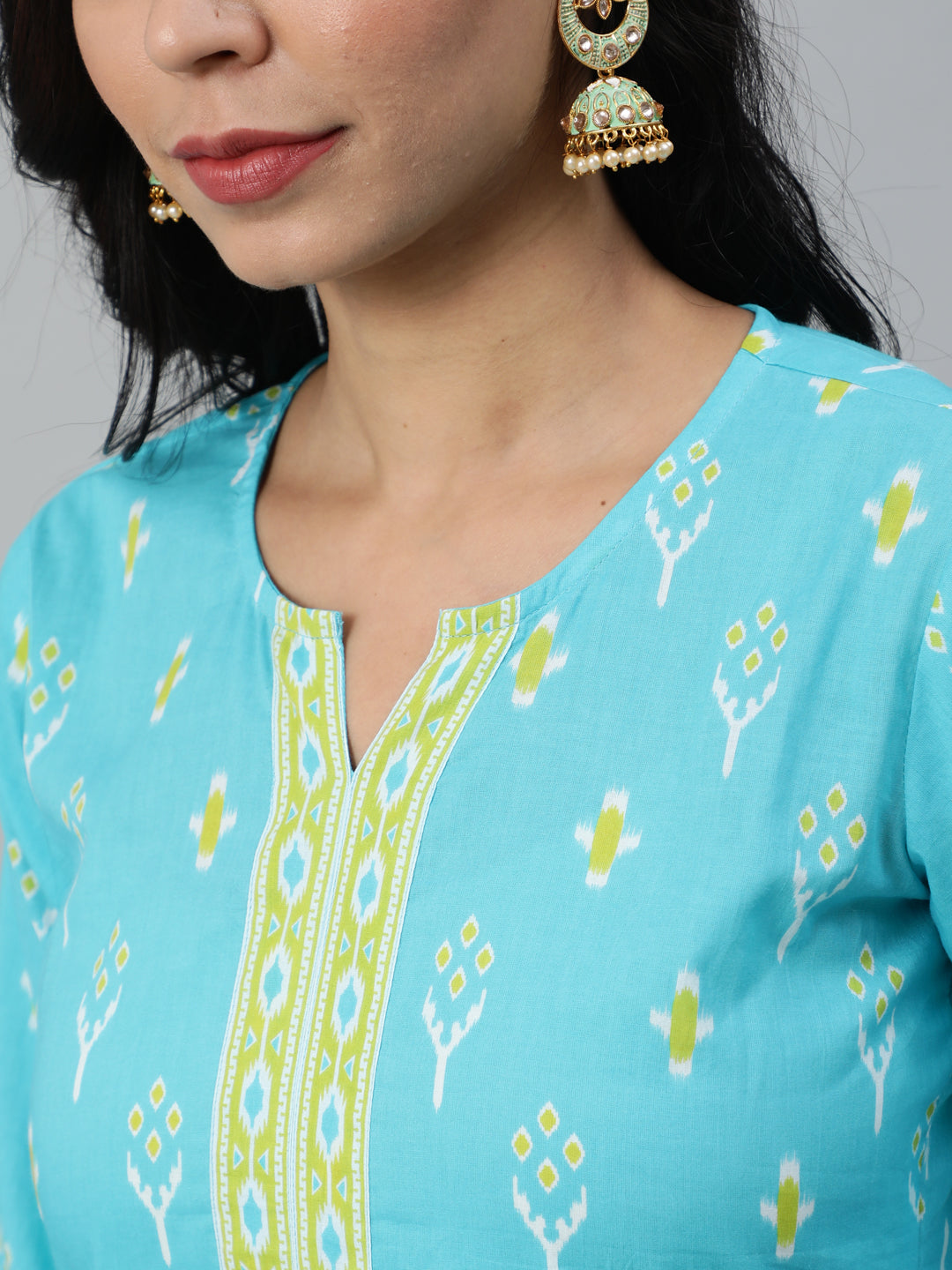 Women Blue & Green Printed Straight Kurta With Plazo & Chiffon Dupatta