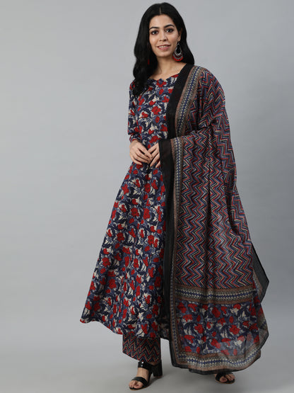 Wome Multi printed Flared Kurta With Trouser & Dupatta