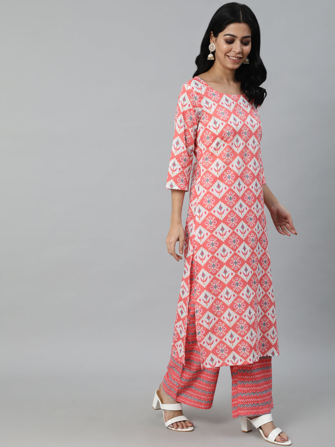 Women Pink Printed Straight Kurta With Plazo & Dupatta