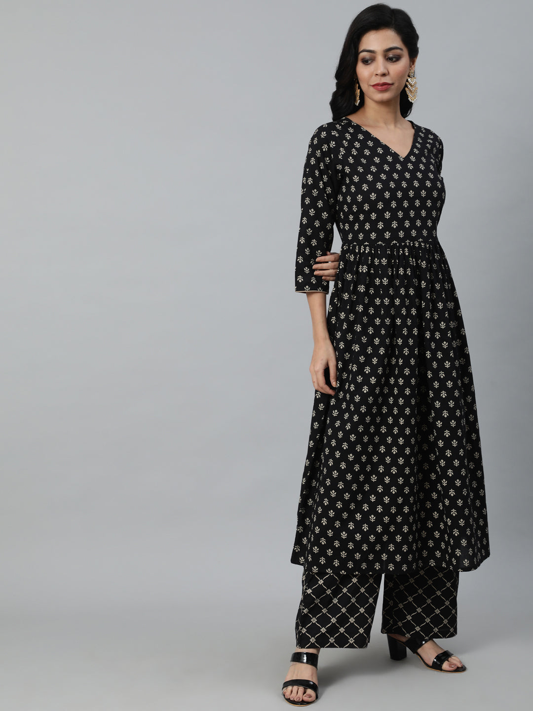 Women Black Printed Flared Kurta With Trouser & Dupatta