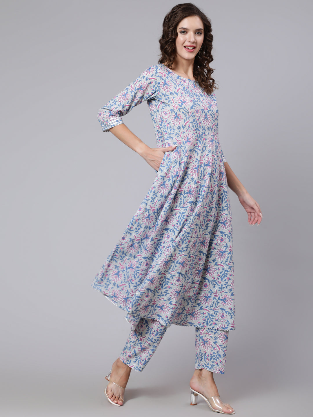 Grey Floral Printed Flared Kurta With Trouser And Dupatta