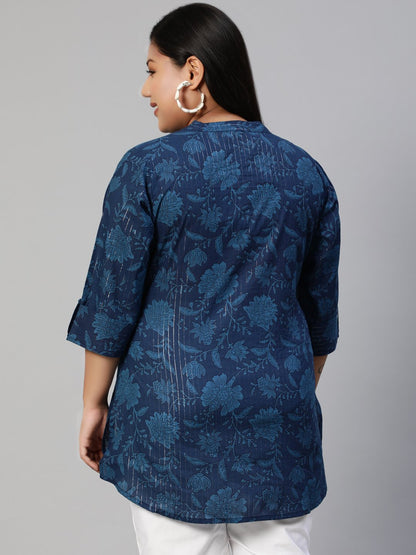 Women Navy Blue Printed Tunic With Three Quarter Sleeves