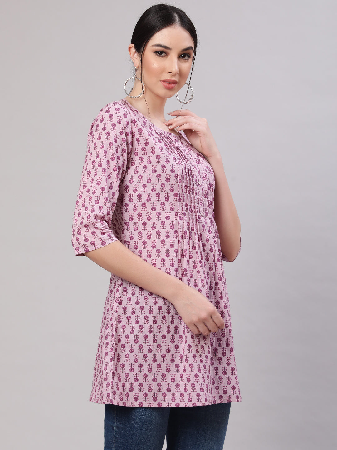 Women Mauve Straight Tunic With Three Quarter Sleeves