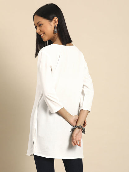 Women White Embroidered Yoke Straight Tunic With Three Quarter Sleeves