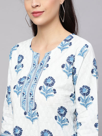 Women Off White Printed Straight Tunic With Three Quarter Sleeves