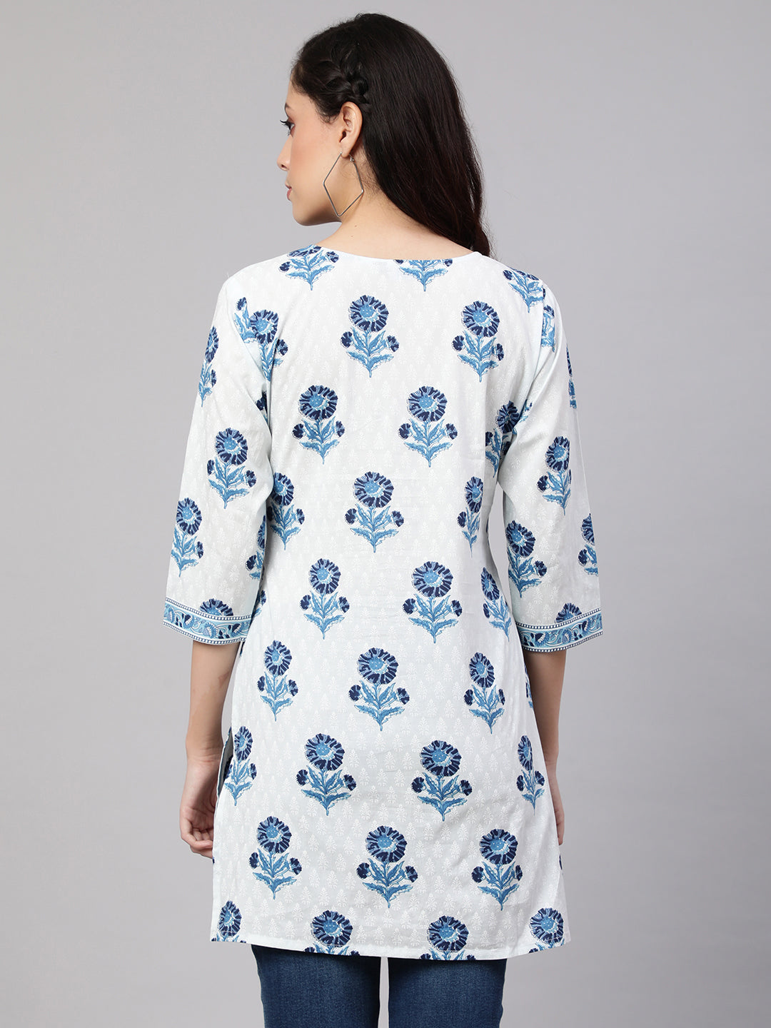 Women Off White Printed Straight Tunic With Three Quarter Sleeves