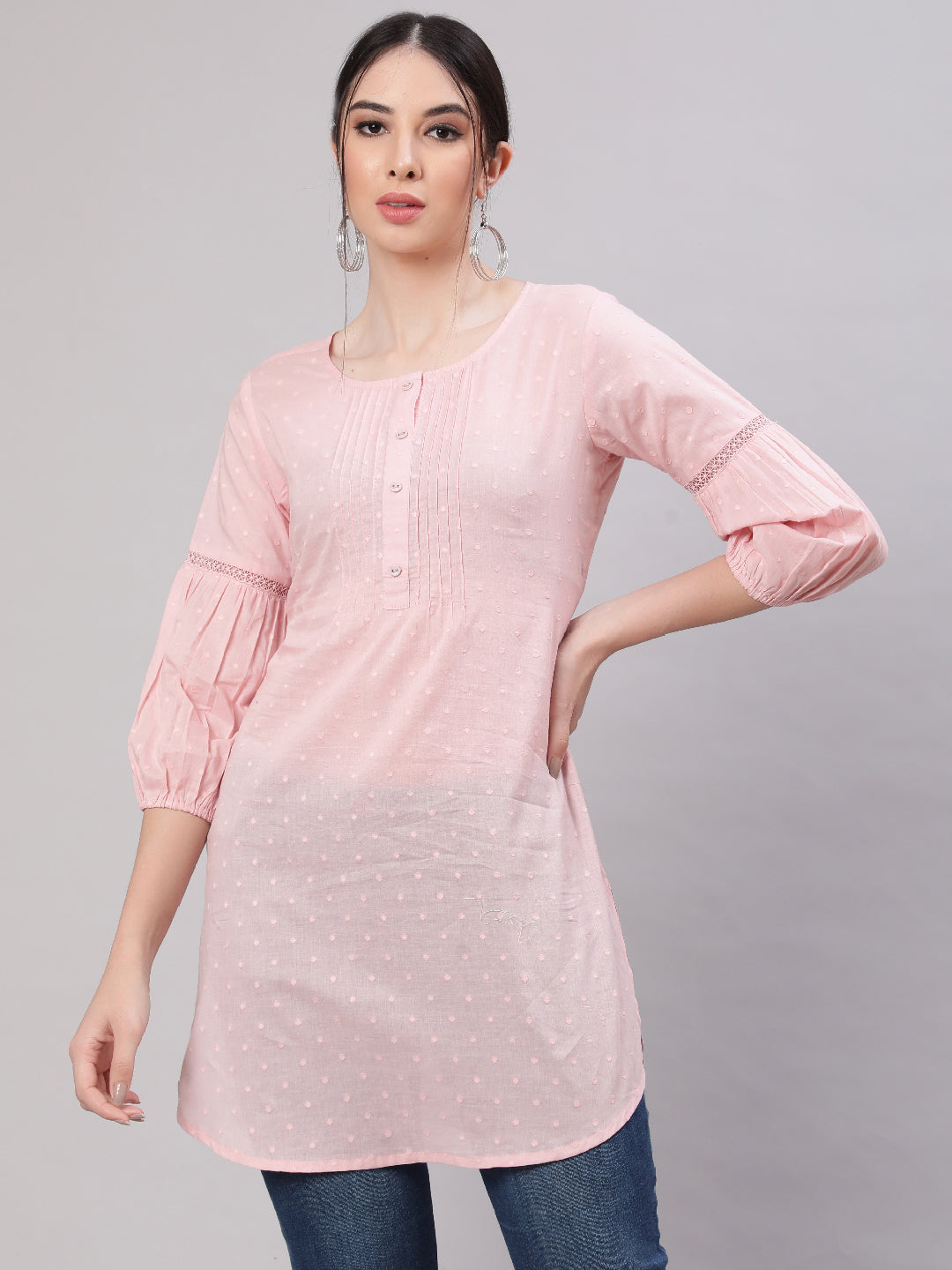 Women Pink Straight Tunic With Three Quarter Sleeves