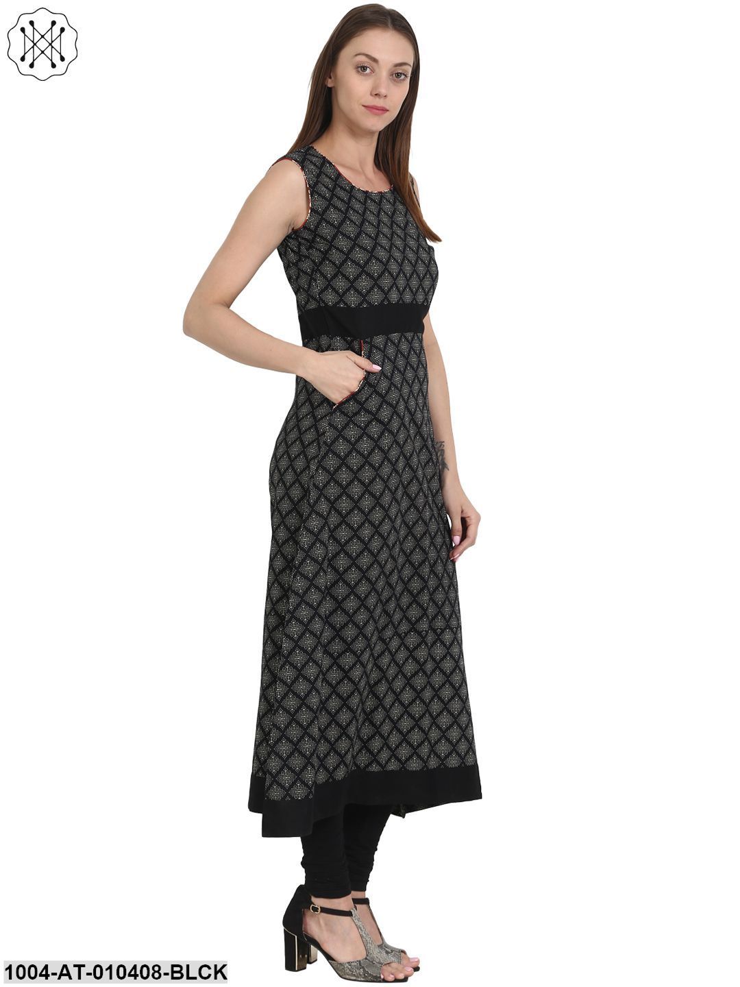 Women Printed Black Sleeveless Round Neck Cotton Straight Kurta