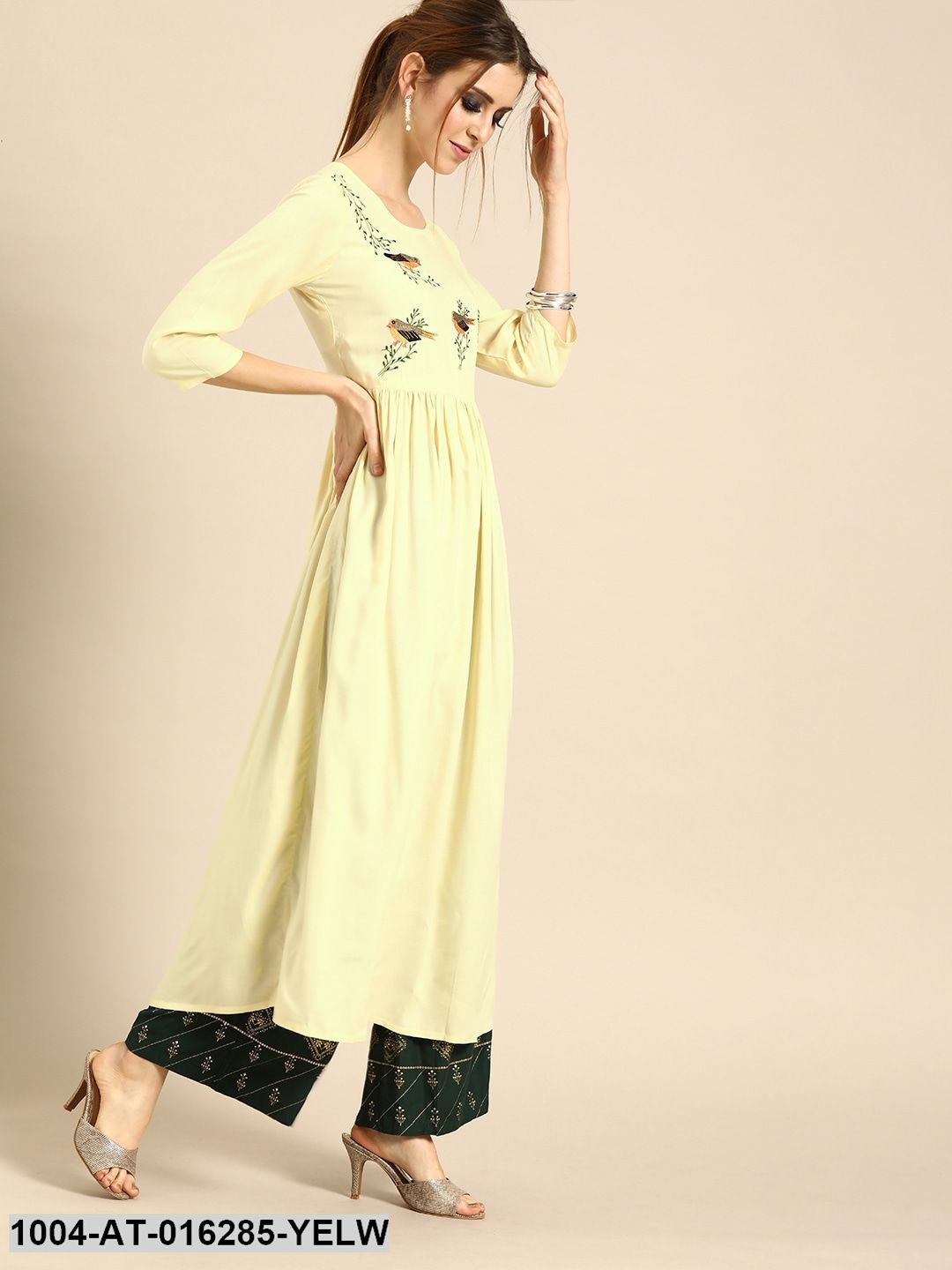 Yellow Three-Quarter Sleeves A-Line Solid Solid Viscose Rayon Embroided Kurta