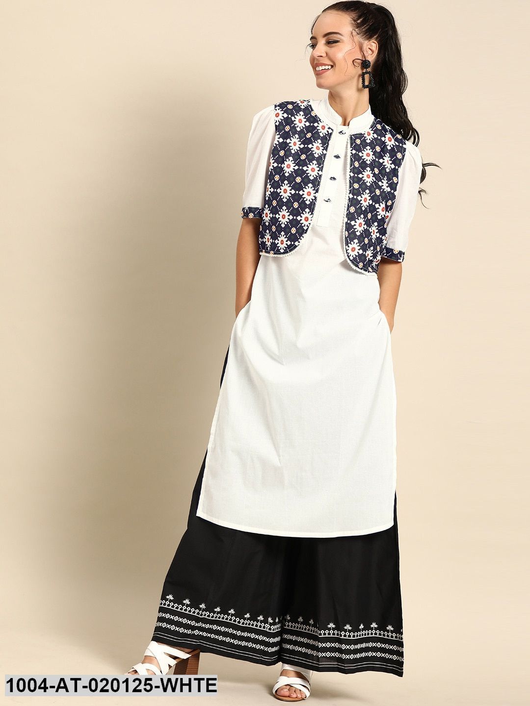 White & Navy Blue Solid Straight Kurta With Ethnic Jacket