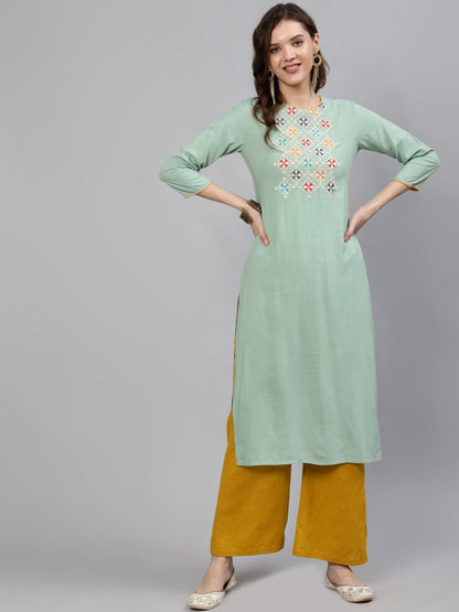 Women Green Embroidered Straight Kurta With Three Quarter Sleeves