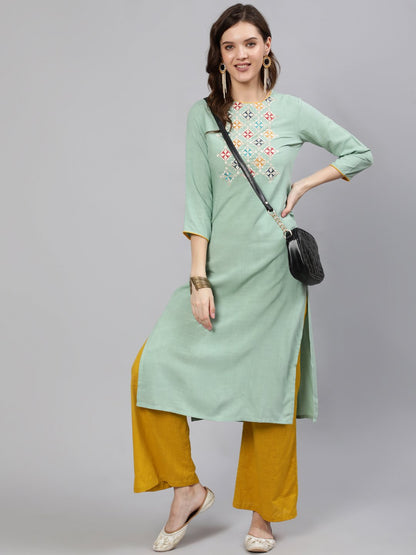 Women Green Embroidered Straight Kurta With Three Quarter Sleeves