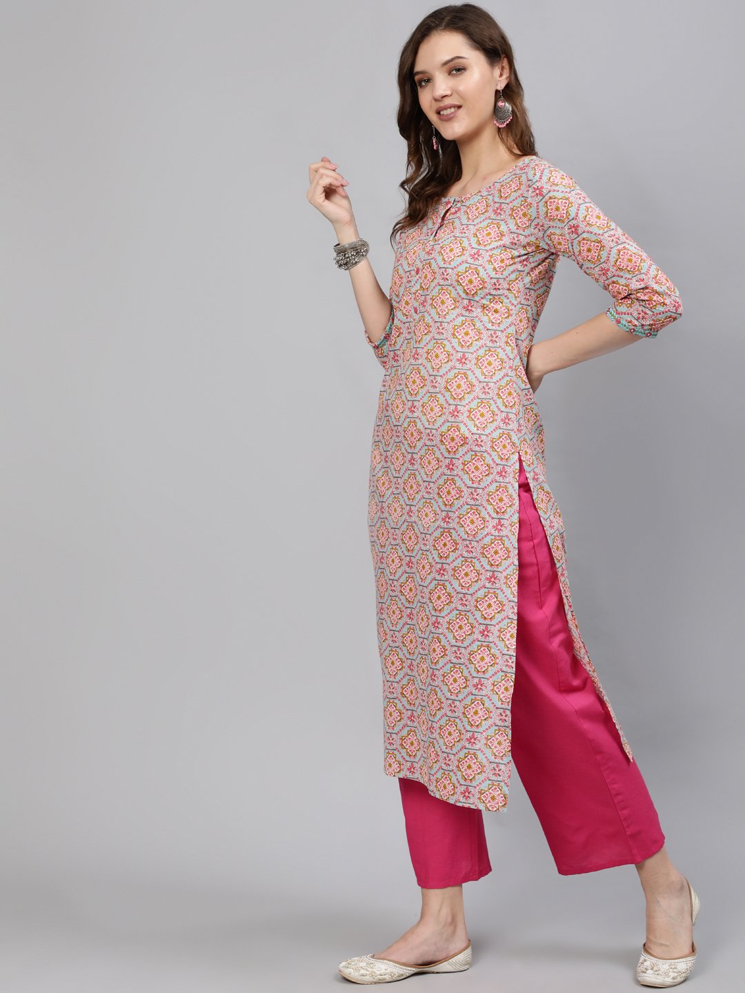 Women Blue Embroidered Mirror Work Printed Straight Kurta With Three Quarter Sleeves