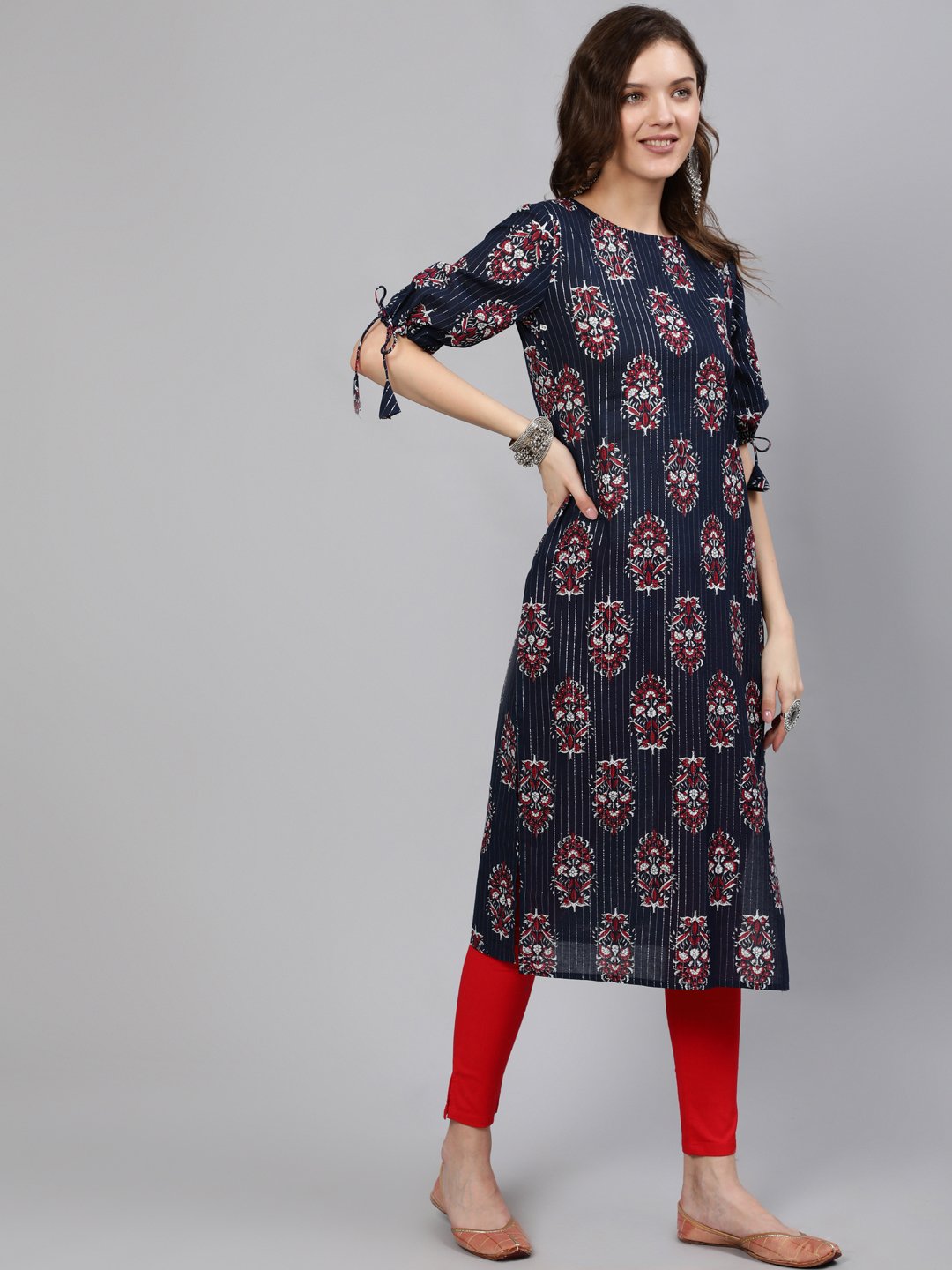 Women Navy Blue Printed Straight Kurta With Half Sleeves