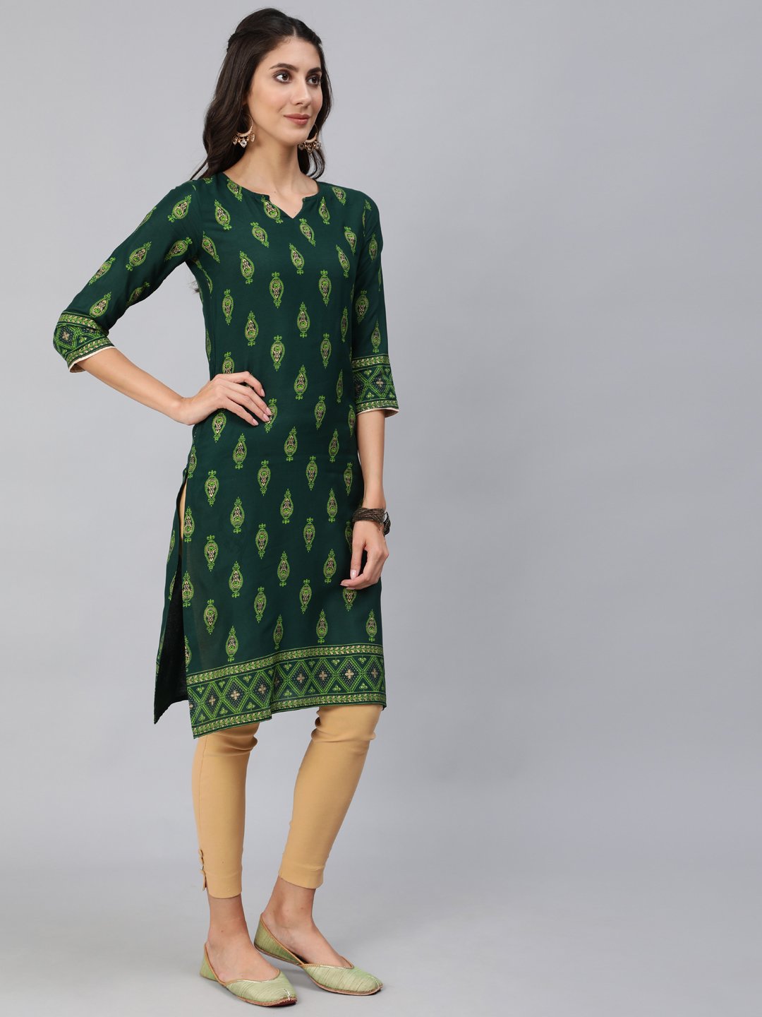 Women Green Ethnic Printed Straight Kurta With Three Quarter Sleeves