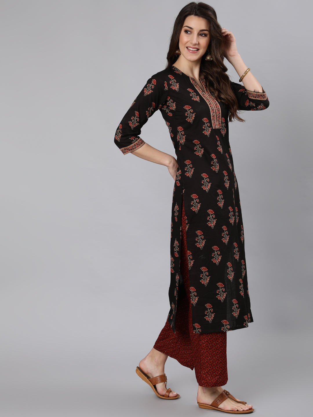 Women Black Ethnic Printed Straight Kurta With One Side Pocket