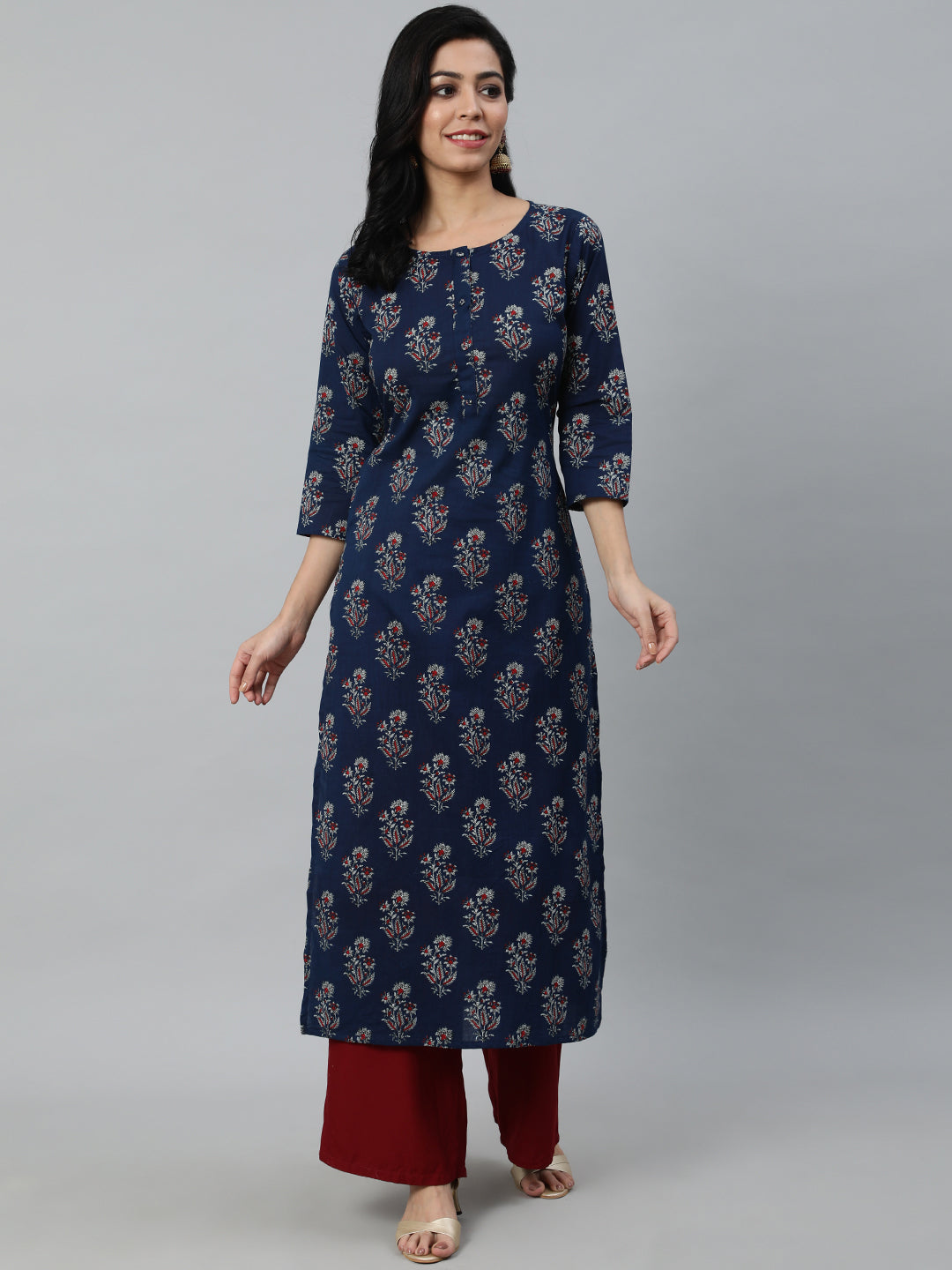 Women Navy Blue Floral Printed Straight Kurta With Three Quarter Sleeves