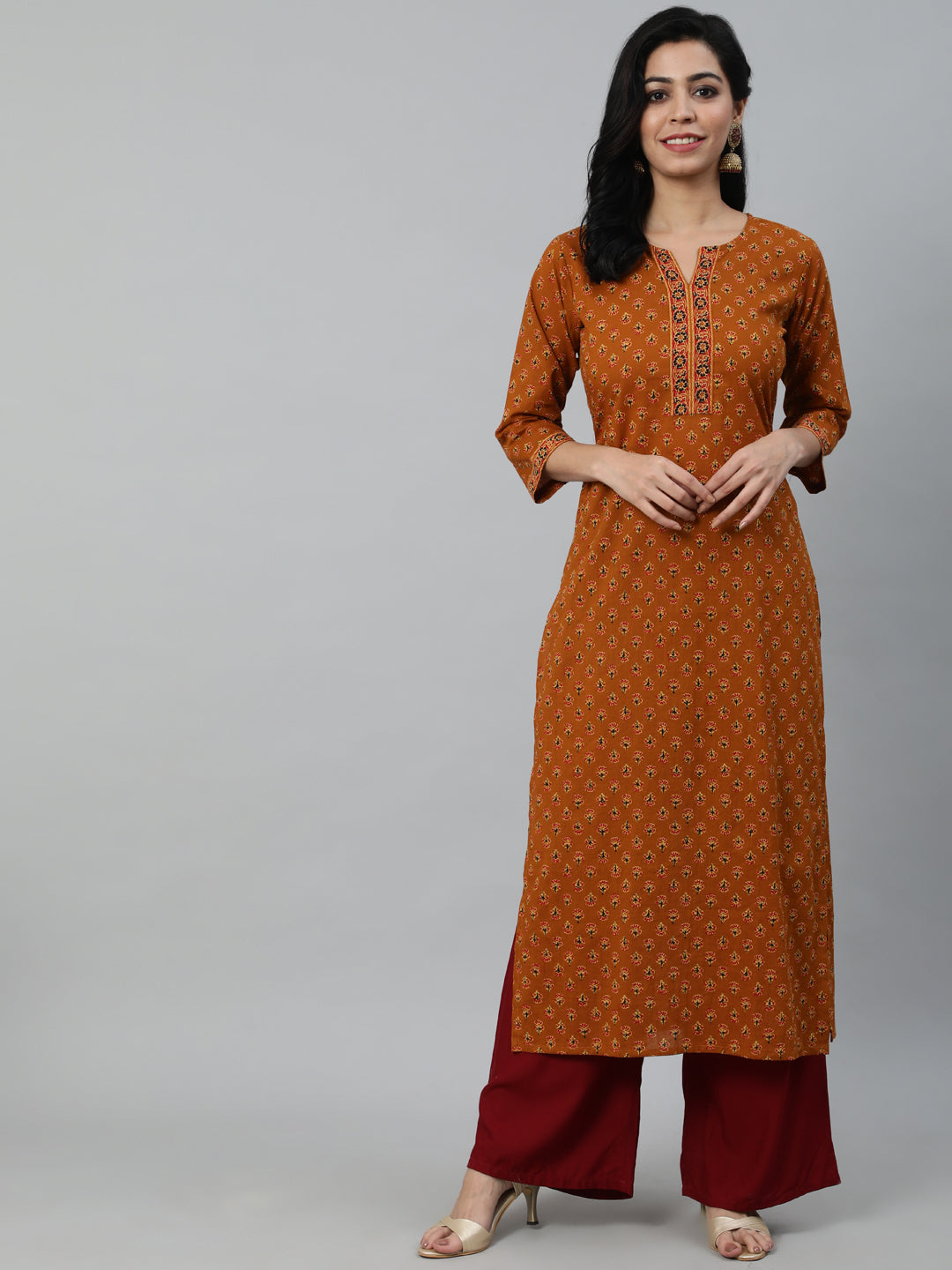 Women Mustrad Ethnic Printed Straight Kurta with Three Quarter Sleeves