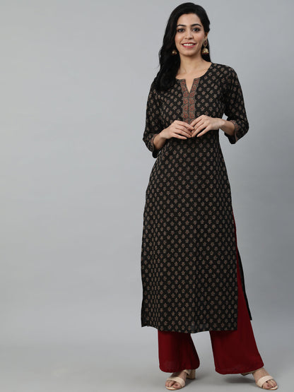 Women Brown Ethnic Printed Straight Kurta With Three Quarter Sleeves