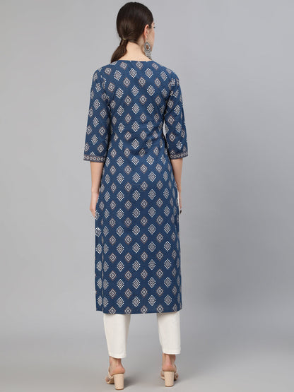 Women Blue Ethnic Motif Printed Straight Kurta With Three Quarter Sleeves