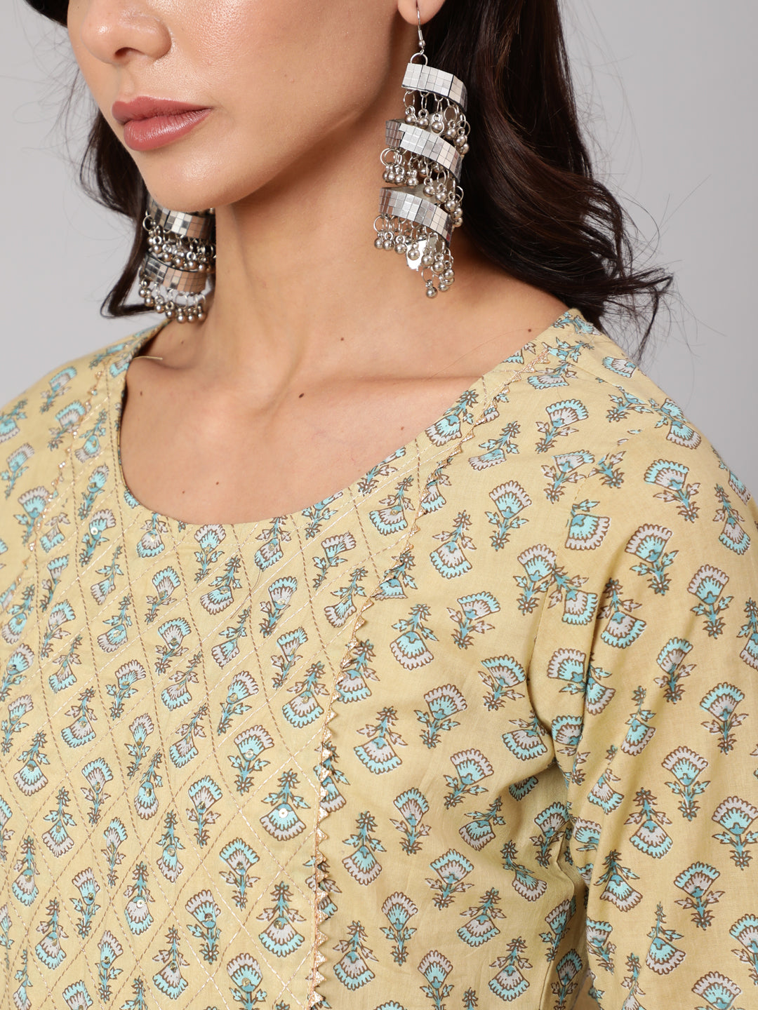 Yellow Thread Work Printed Straight Kurta With Three Quarter Sleeves