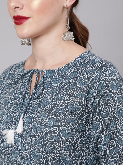 Blue Paisley Printed Straight Kurta With Three Quarter Sleeves