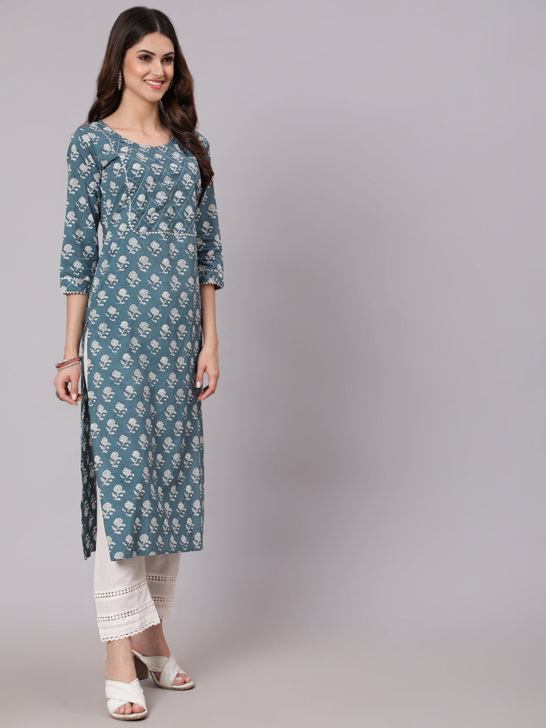 Grey Ethnic Printed Straight Kurta With Three Quarter Sleeves