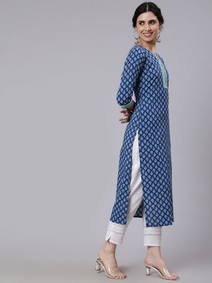 Blue Printed Straight kurta With Three Quarter Sleeves