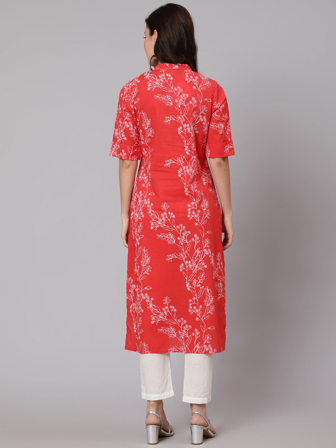 Red Floral Printed Straight Kurta With Three Quarter Sleeves