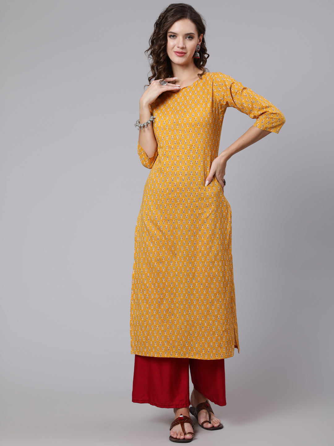 Yellow Ethnic Printed Straight Kurta with Three Quarter Sleeves