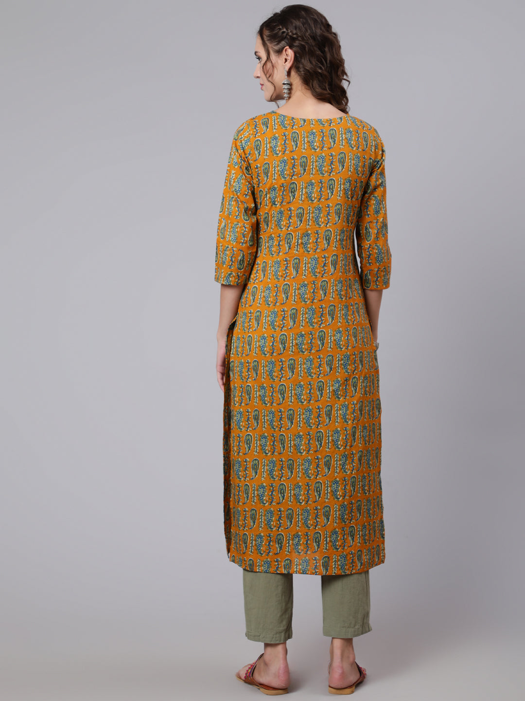 Yellow Ethnic Printed Straight Kurta with Three Quarter Sleeves